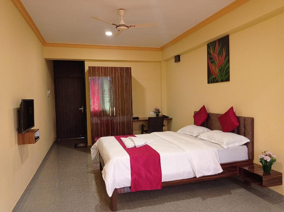 Brit'S Palace Goa Agacaim Dış mekan fotoğraf